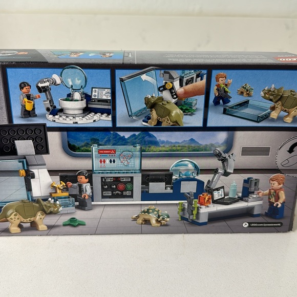 Lego Jurassic World, Dr. Wu’s Lab, Baby dinosaurs breakout - Picture 3 of 7